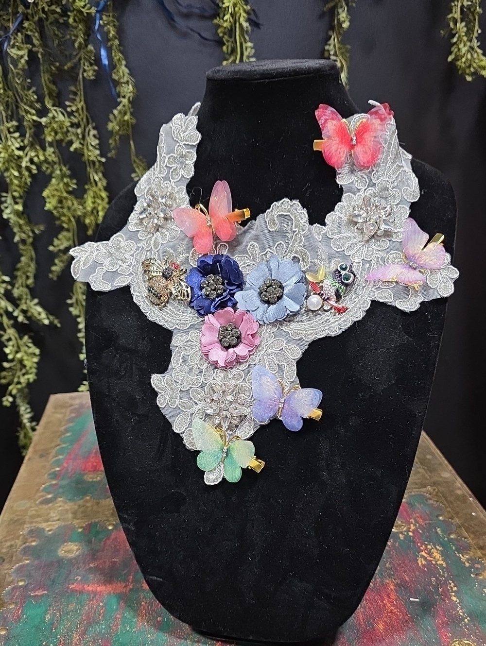 Aratta Removable Butterflys, Brooch & Embroidered Lace Bib Necklace